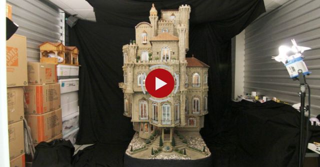 Dolls House - The Castle By Elaine Diehl