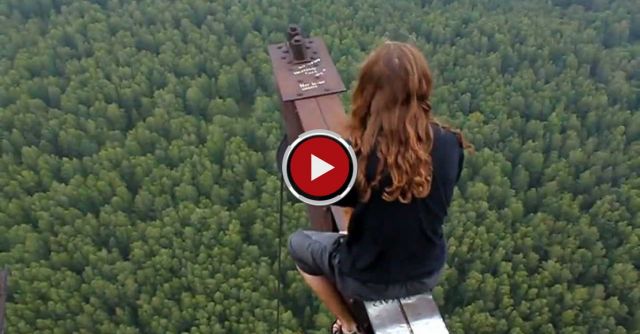 Most SHOCKING Video Ever - Seconds From Fall To Death (Ground 100s Meters Below) - Skywalking