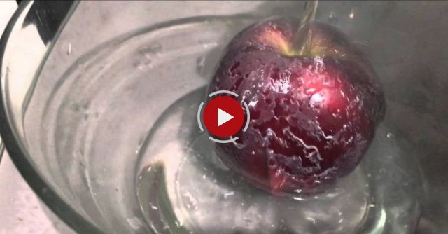 Man Pours Hot Water Over A Store-Bought Apple. What Comes Off Will Disgust You