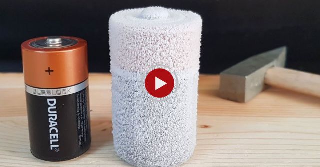 Science Experiment LIQUID NITROGEN Vs BATTERY