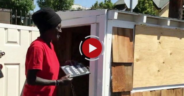 Guy Builds A Tiny House For A Homeless Person.